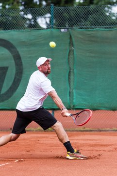 Bild 69 - Herren Tus Holstein Quickborn - Hamburger Polo Club